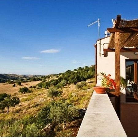 Casa Vacanze Modicarte Екстер'єр фото